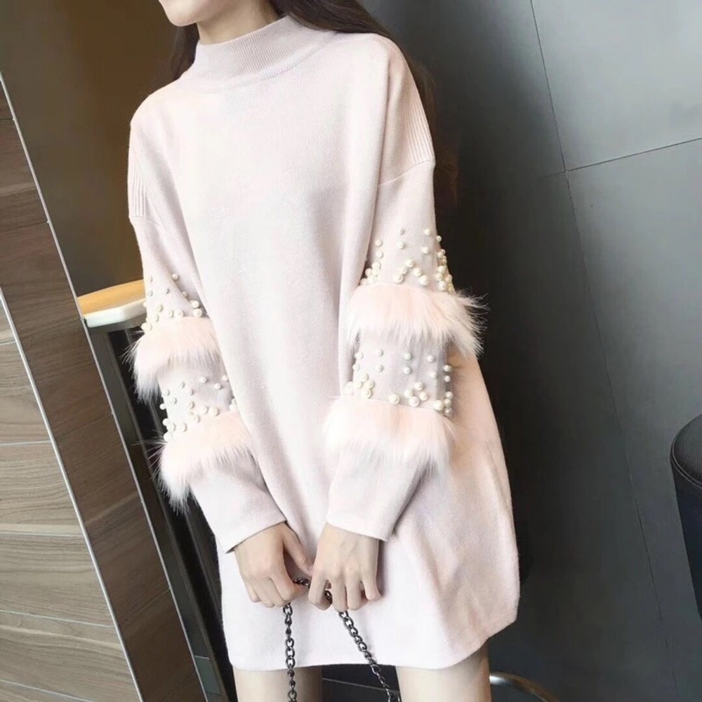 Vintage Pearl Sleeved Turtleneck Sweater Dress